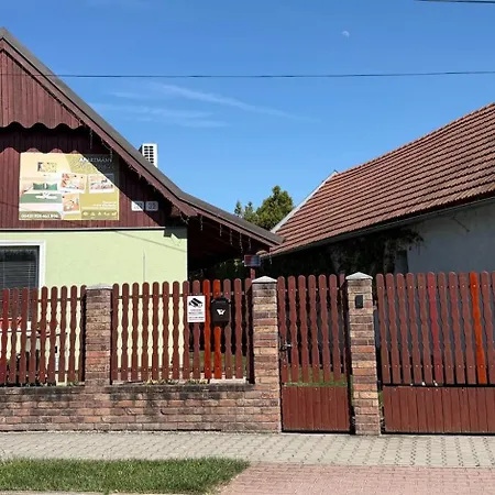 Zeleny Domcek Lägenhet Veľký Meder
